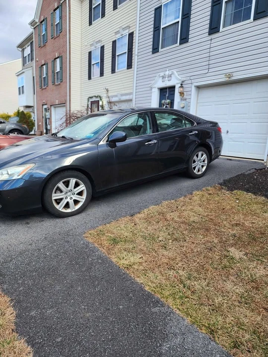 2007 Lexus ES 4th Gen - Image 2 of 18