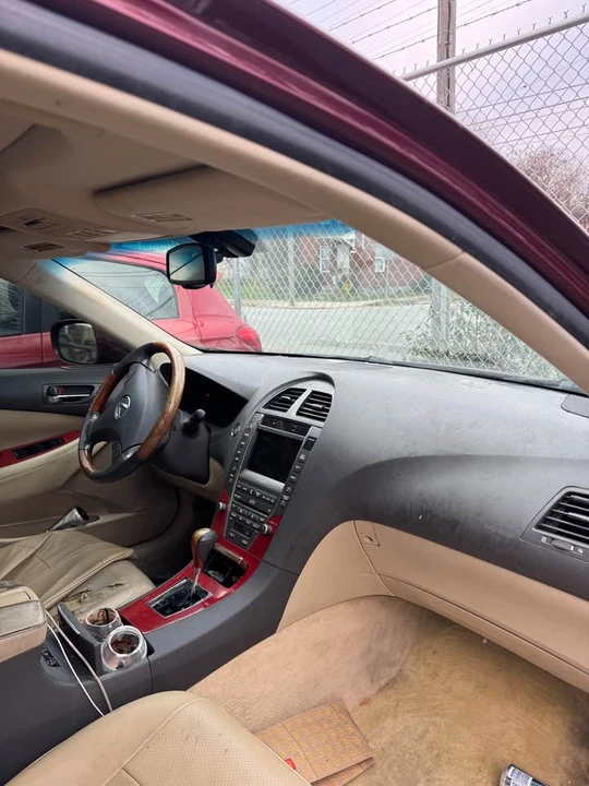 2007 Lexus ES 4th Gen - Image 10 of 10