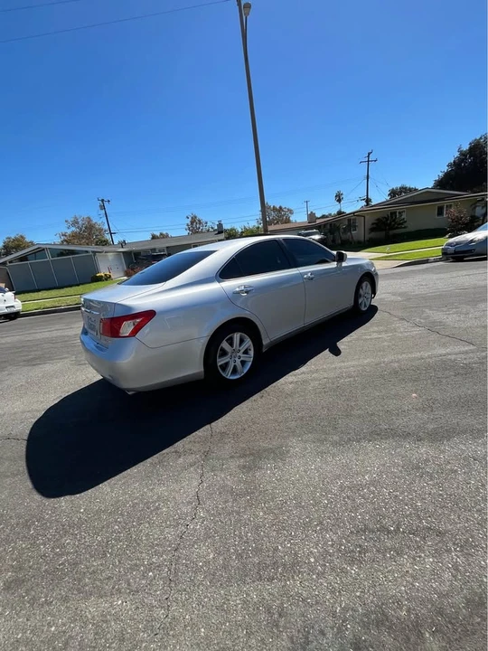 2007 Lexus ES 5th Gen - Image 6 of 11