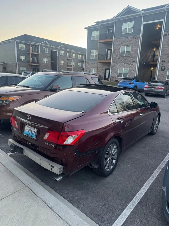 2007 Lexus ES 5th Gen - Image 5 of 10