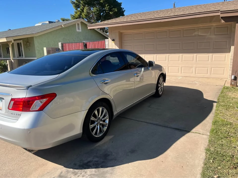2007 Lexus ES 5th Gen - Image 3 of 7