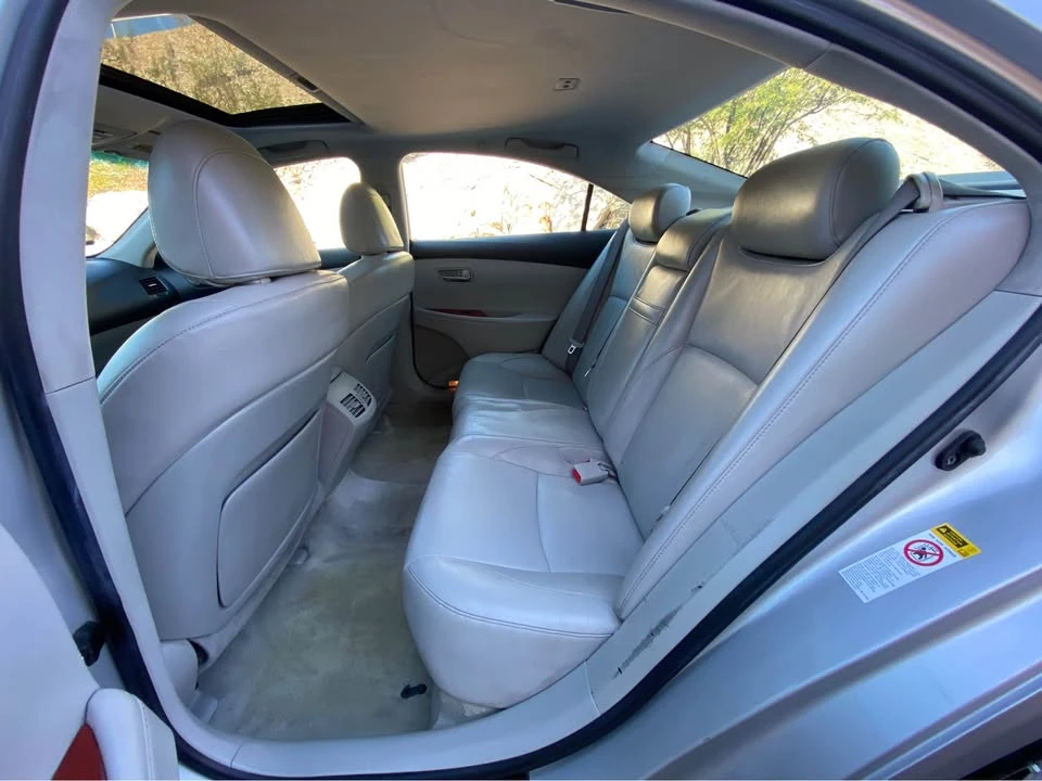 2007 Lexus ES 5th Gen - Image 18 of 20