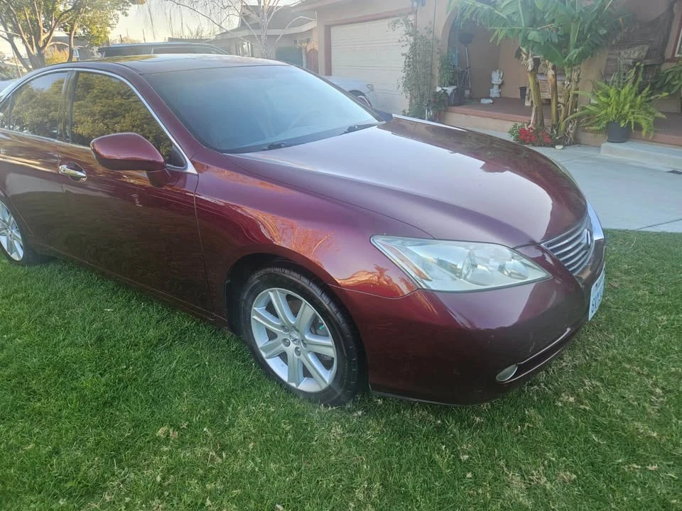 2007 Lexus ES 5th Gen - Image 3 of 15