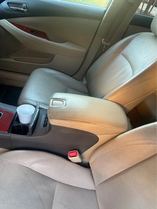 2007 Lexus ES 5th Gen - Image 2 of 17
