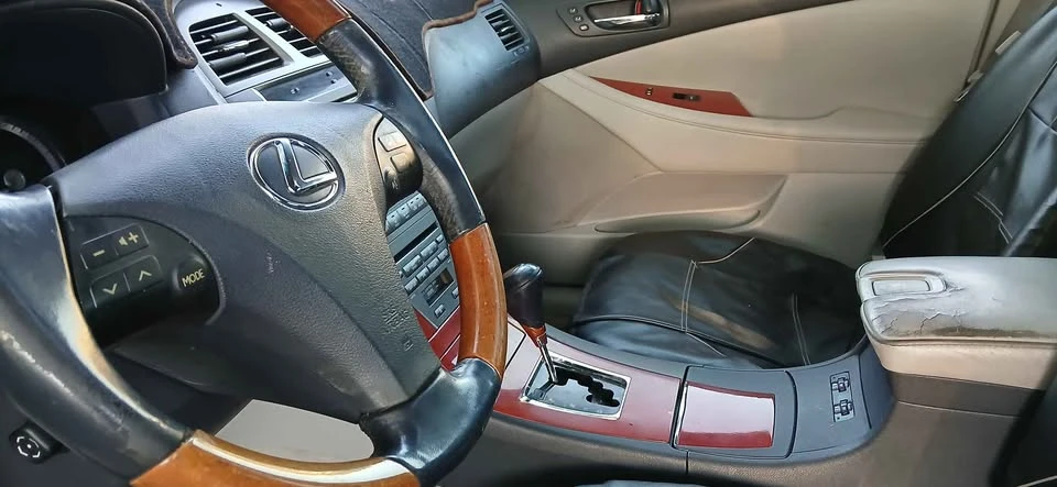 2007 Lexus ES 5th Gen - Image 7 of 9