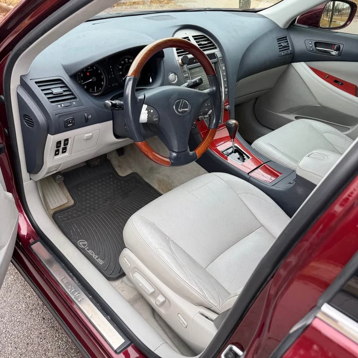 2007 Lexus ES 5th Gen - Image 6 of 11