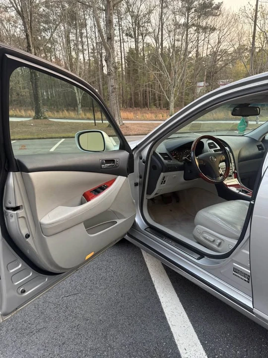 2007 Lexus ES 5th Gen - Image 7 of 16