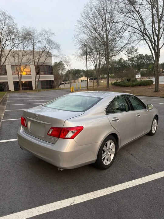2007 Lexus ES 5th Gen - Image 3 of 16