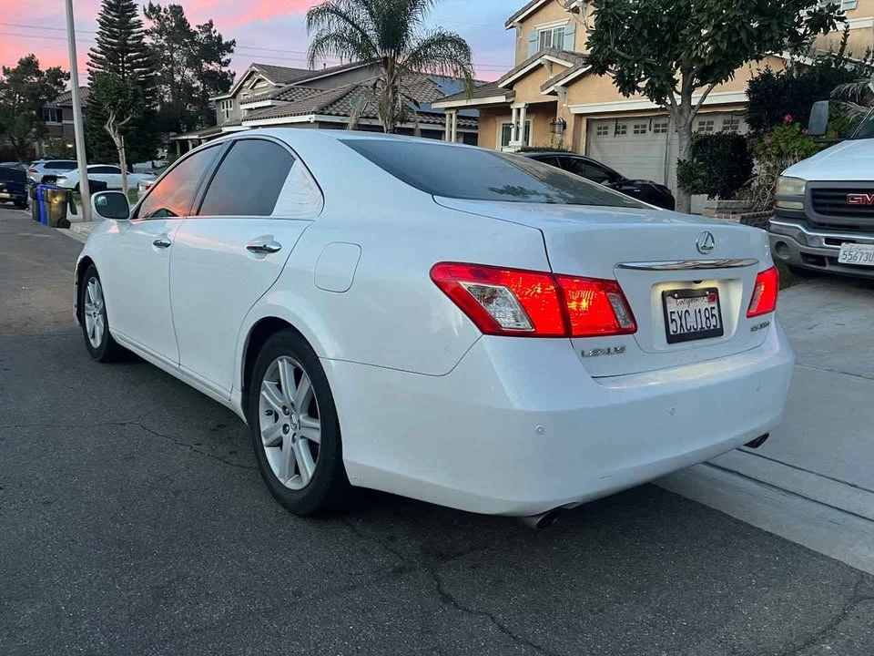 2007 Lexus ES 5th Gen - Image 9 of 9