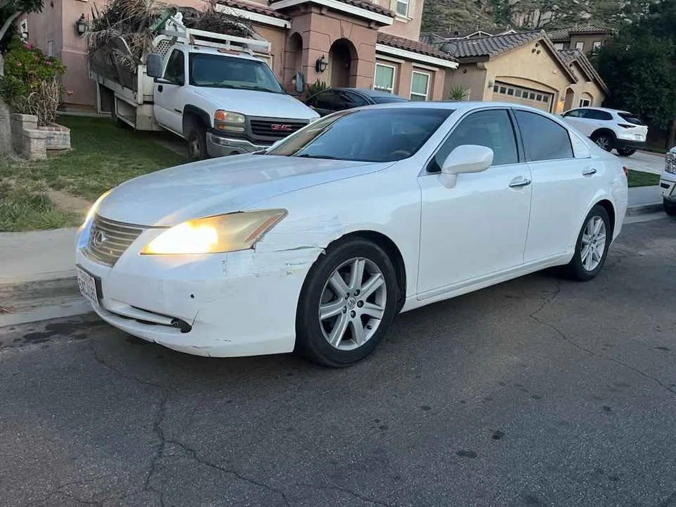 2007 Lexus ES 5th Gen - Image 2 of 9