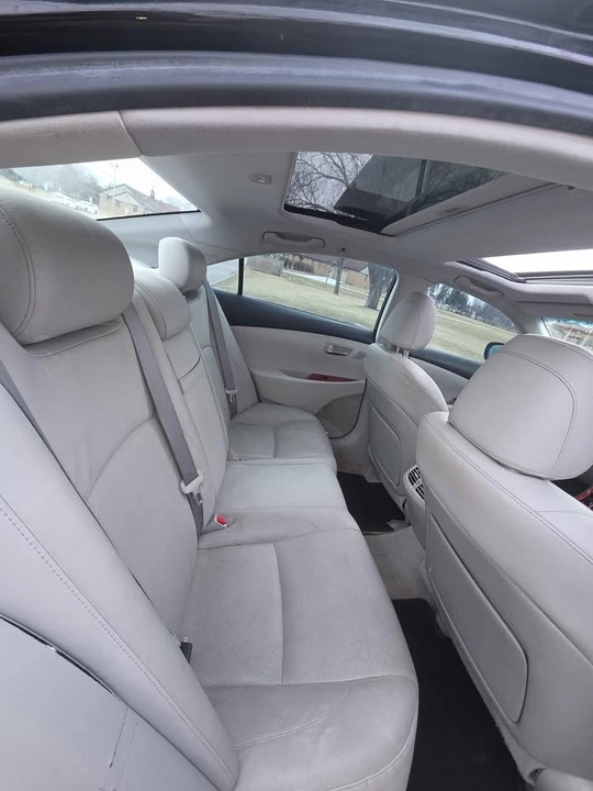 2007 Lexus ES 5th Gen - Image 5 of 11