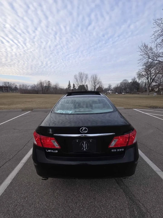 2007 Lexus ES 5th Gen - Image 11 of 11