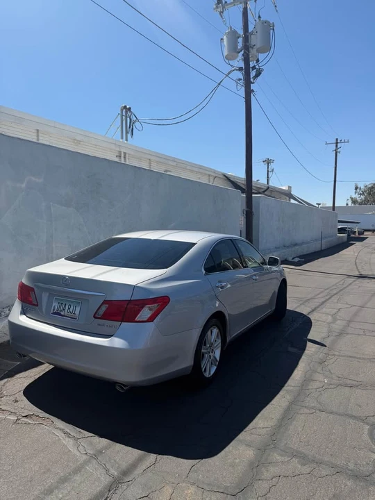 2007 Lexus ES 5th Gen - Image 3 of 13