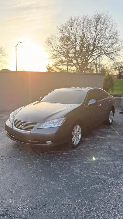 2007 Lexus ES 5th Gen - Image 4 of 16