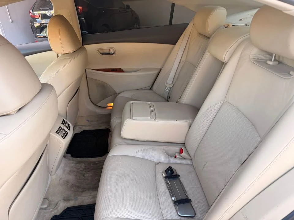 2007 Lexus ES 5th Gen - Image 8 of 11