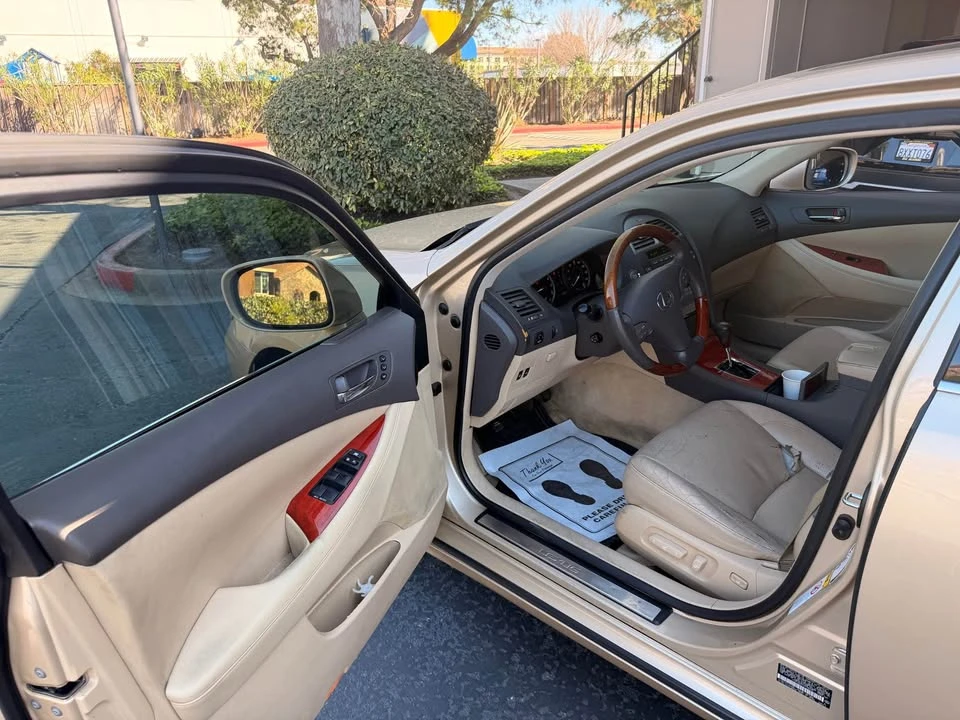 2007 Lexus ES 5th Gen - Image 6 of 11