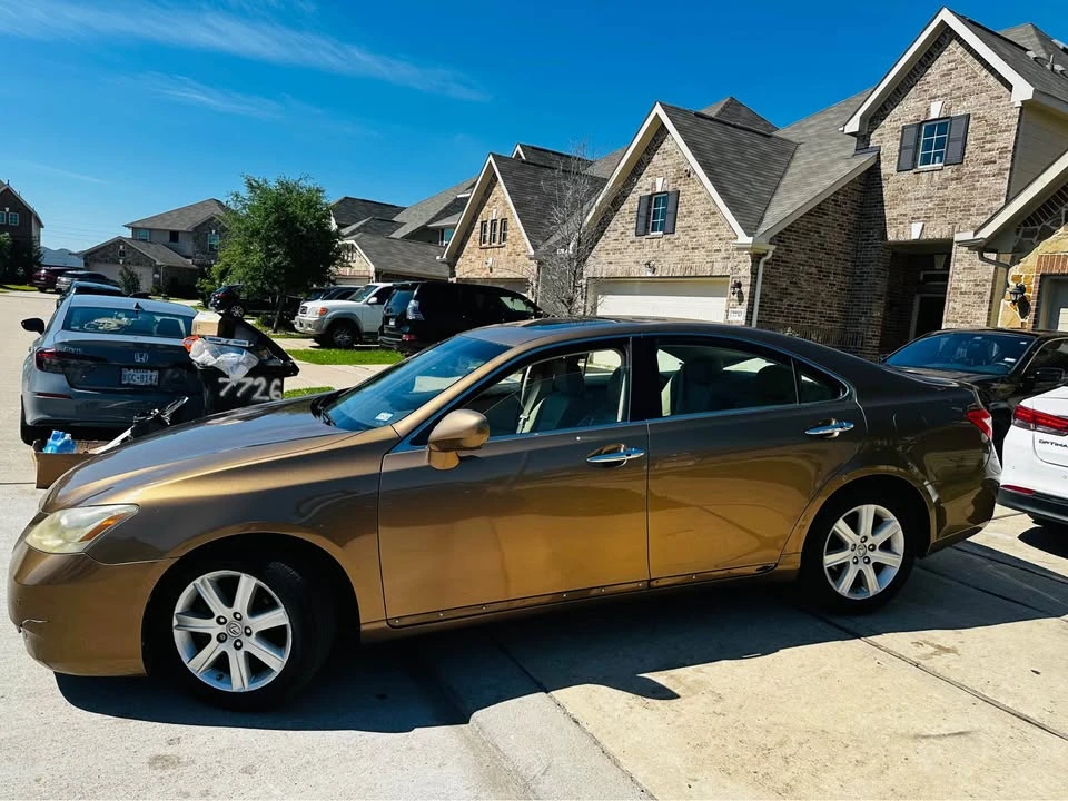 2007 Lexus ES 5th Gen - Image 4 of 18