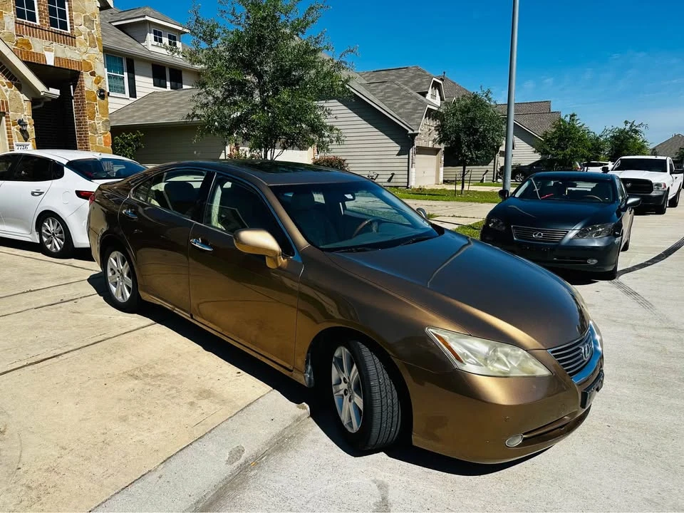 2007 Lexus ES 5th Gen - Image 3 of 18