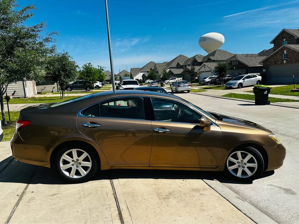 2007 Lexus ES 5th Gen - Image 5 of 18