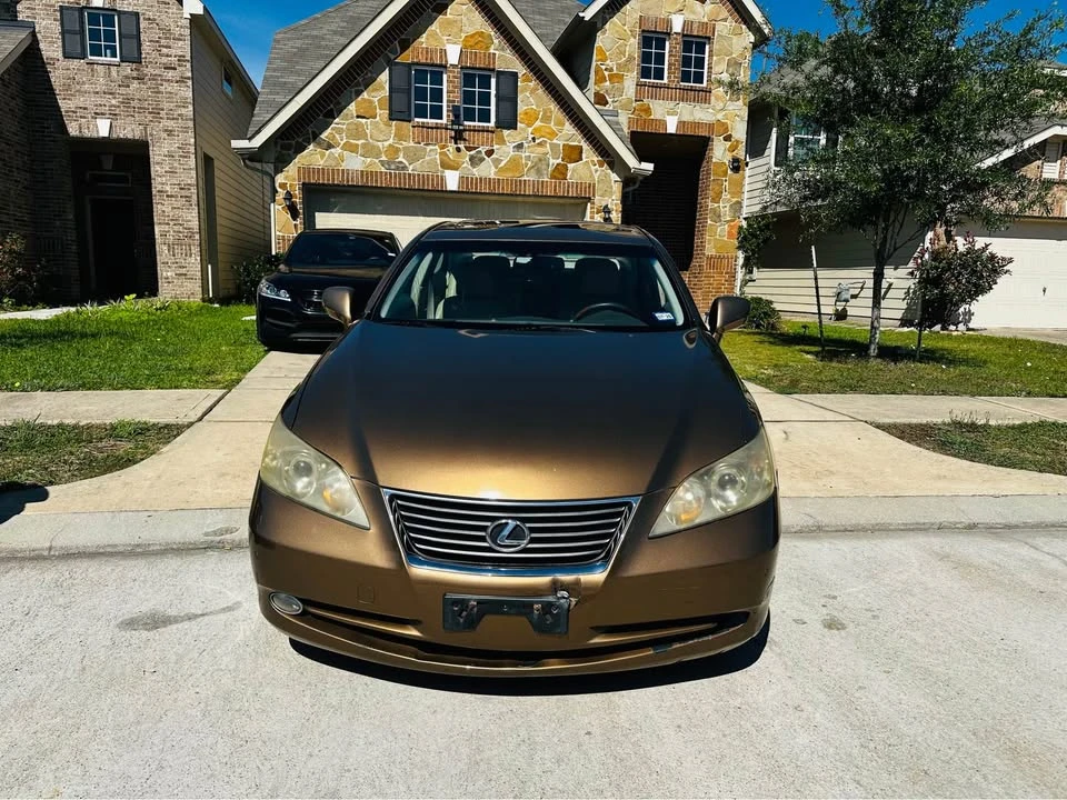 2007 Lexus ES 5th Gen - Image 2 of 18
