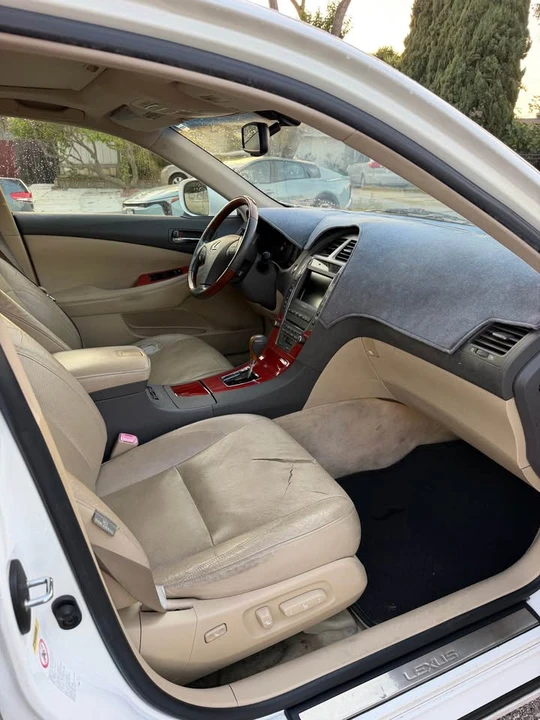 2007 Lexus ES 5th Gen - Image 9 of 10