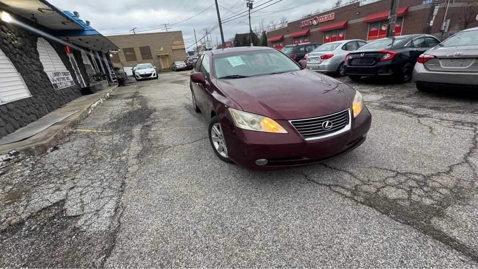 2007 Lexus ES 5th Gen - Image 3 of 16