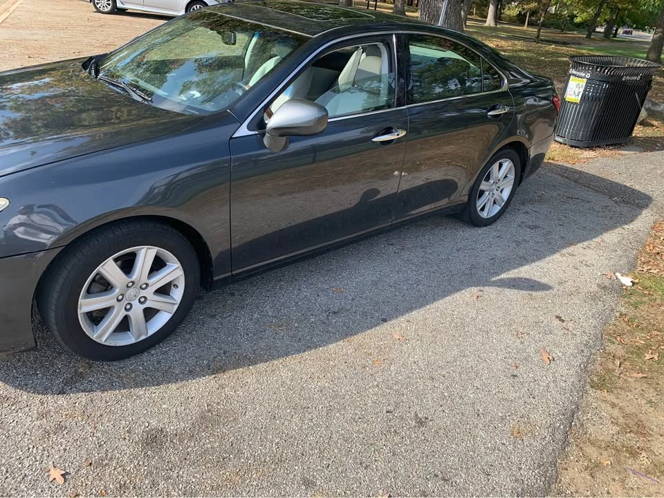 2007 Lexus ES 5th Gen - Image 4 of 9