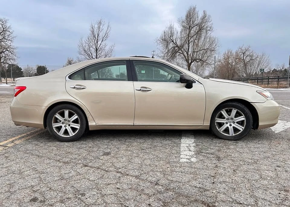 2007 Lexus ES 5th Gen - Image 5 of 20