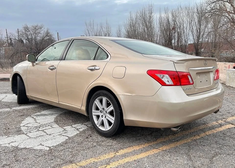 2007 Lexus ES 5th Gen - Image 7 of 20