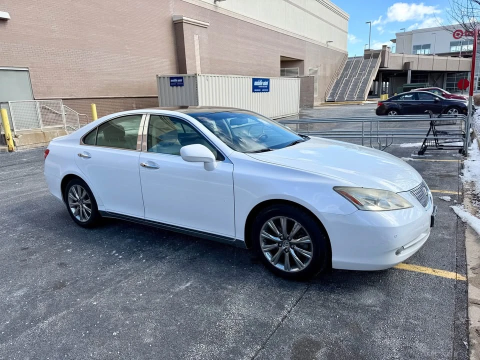 2007 Lexus ES 5th Gen - Image 7 of 16