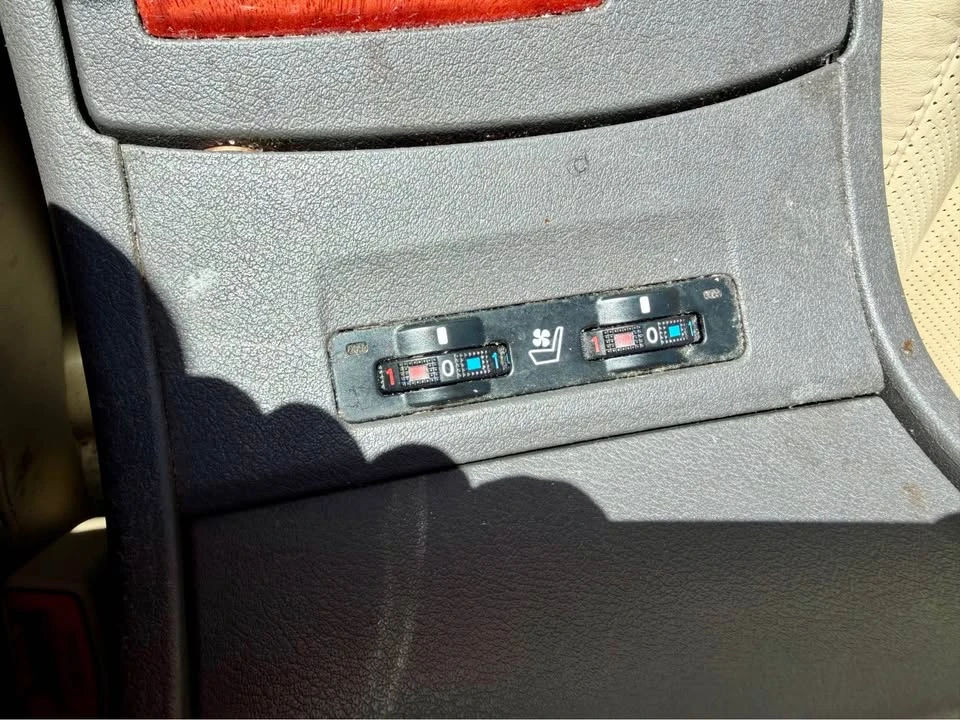 2007 Lexus ES 5th Gen - Image 14 of 16