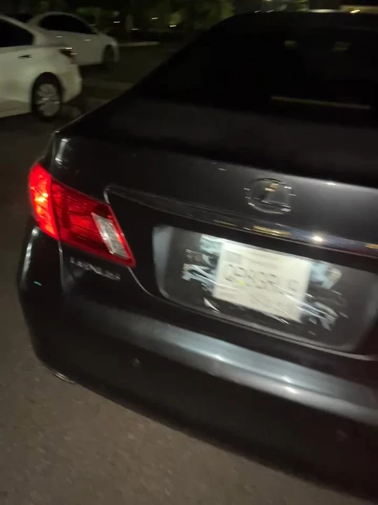 2007 Lexus ES 5th Gen - Image 4 of 4