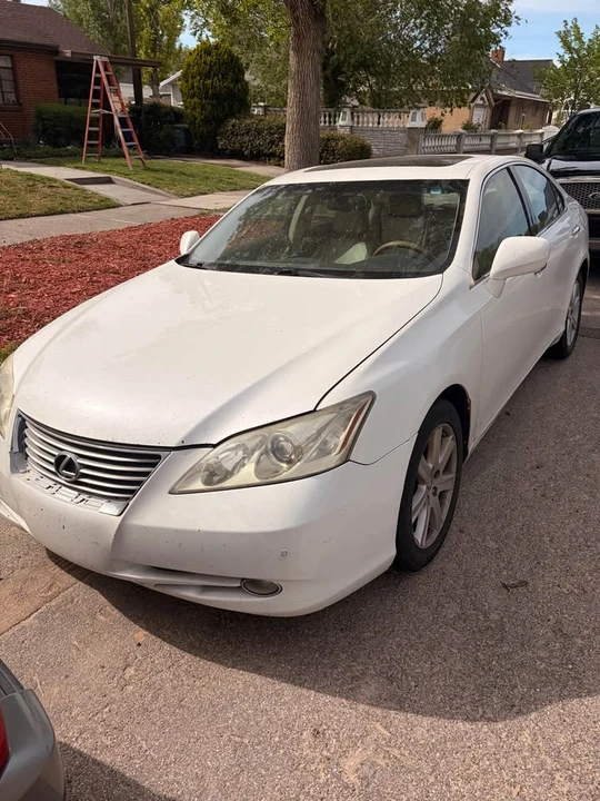 2007 Lexus ES 5th Gen - Image 2 of 7