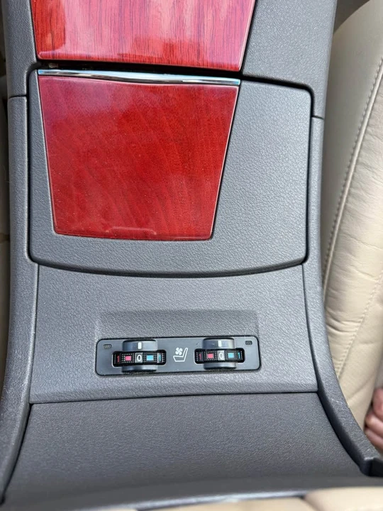 2007 Lexus ES 5th Gen - Image 19 of 20