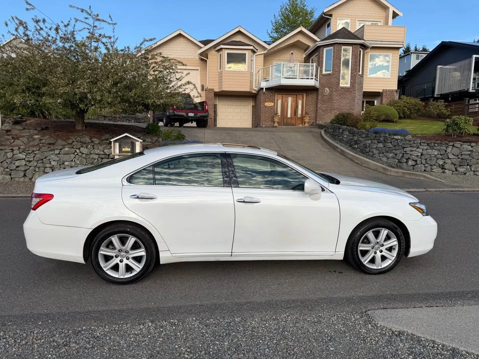 2007 Lexus ES 5th Gen - Image 3 of 20