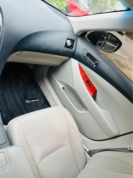 2007 Lexus ES 5th Gen - Image 8 of 15