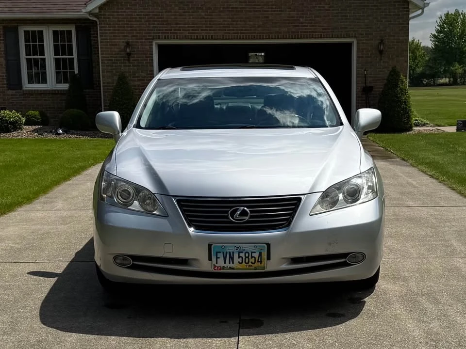 2007 Lexus ES 5th Gen - Image 3 of 15
