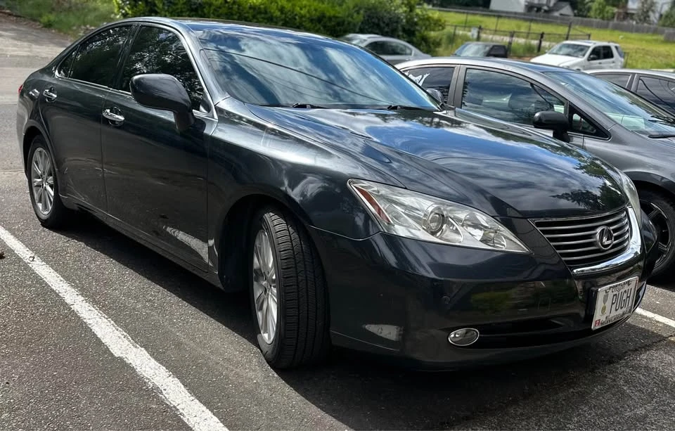 2007 Lexus ES 5th Gen - Image 2 of 15