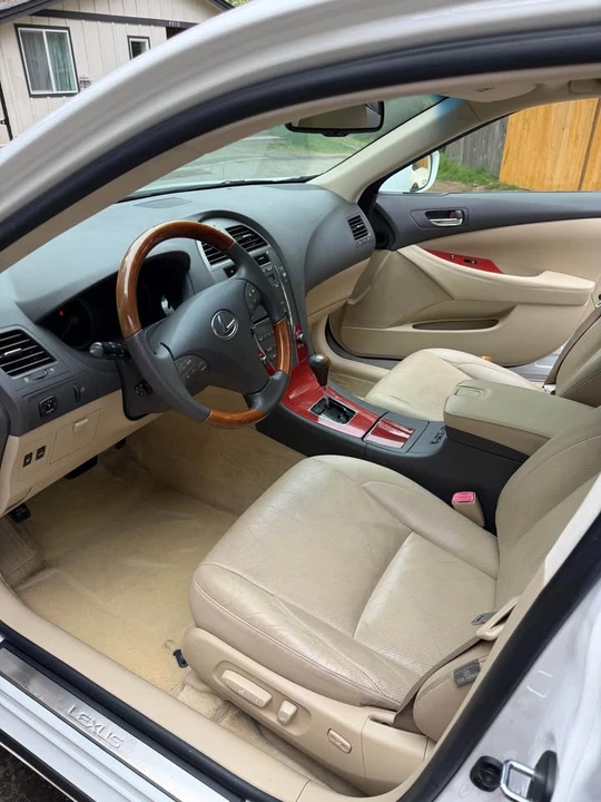 2007 Lexus ES 5th Gen - Image 10 of 20