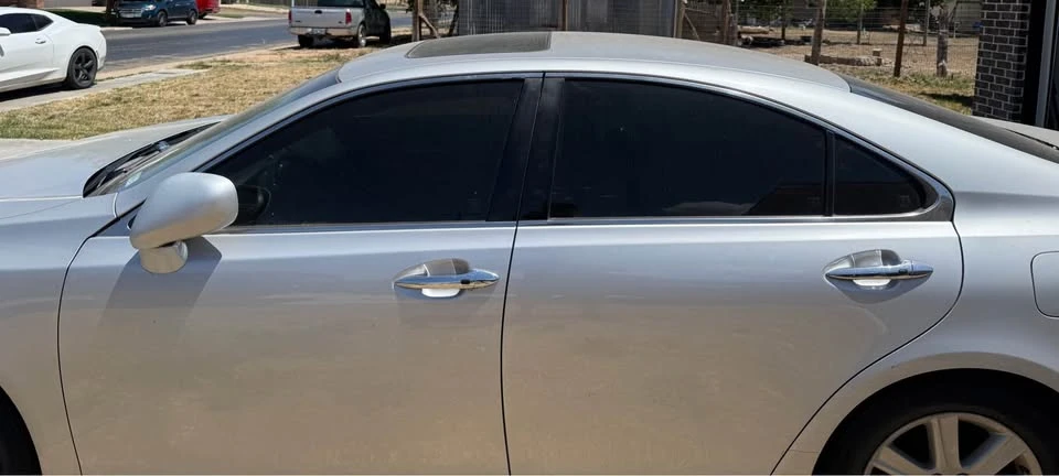 2007 Lexus ES 5th Gen - Image 5 of 8