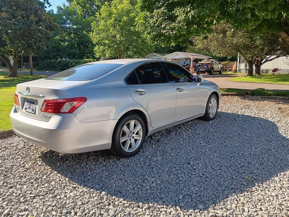 2007 Lexus ES 5th Gen - Image 7 of 8