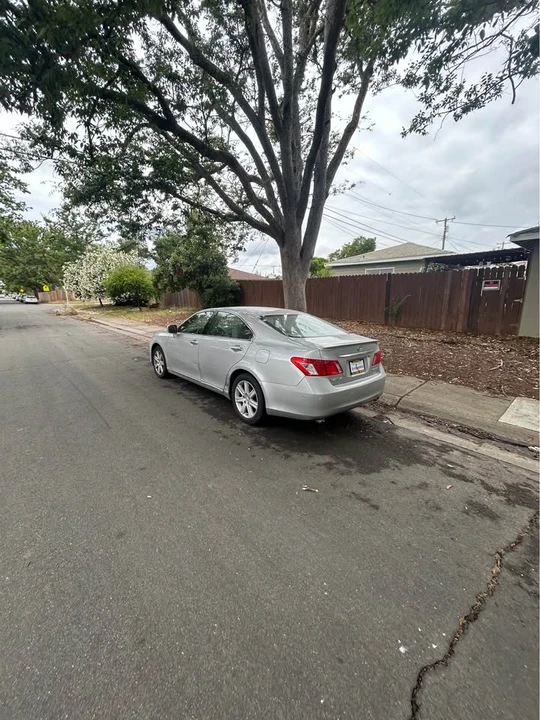2007 Lexus ES 5th Gen - Image 7 of 13