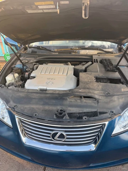 2007 Lexus ES 5th Gen - Image 9 of 12