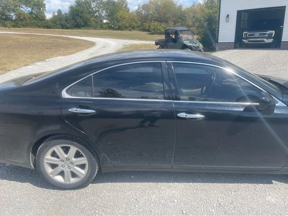 2007 Lexus ES 5th Gen - Image 2 of 9