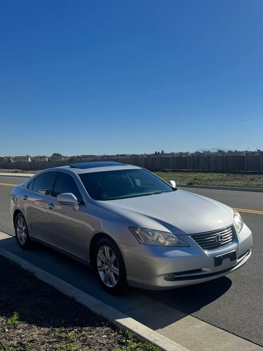 2007 Lexus ES 5th Gen - Image 5 of 9