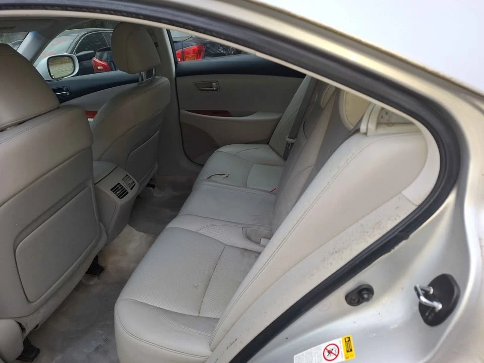 2007 Lexus ES - Image 9 of 9