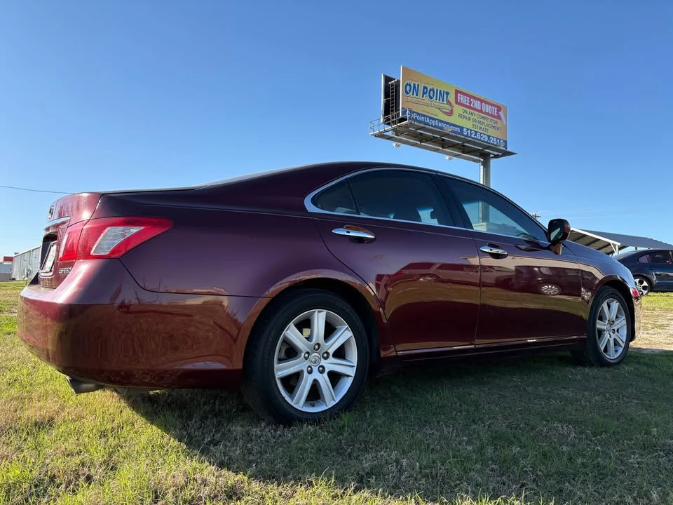 2007 Lexus ES 5th Gen - Image 5 of 12