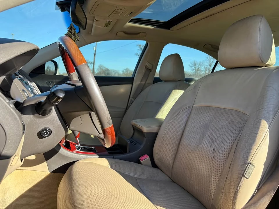 2007 Lexus ES 5th Gen - Image 8 of 12