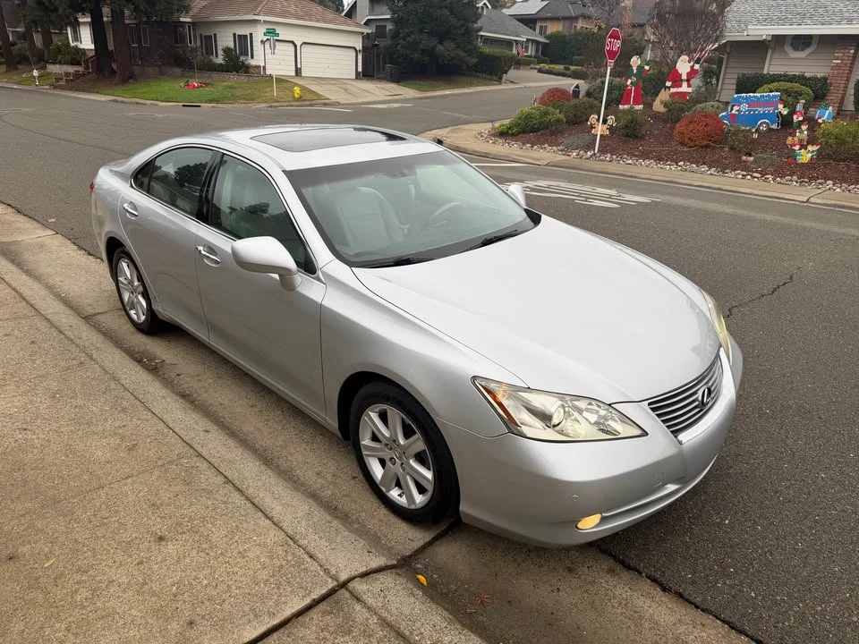 2007 Lexus ES 5th Gen - Image 5 of 20