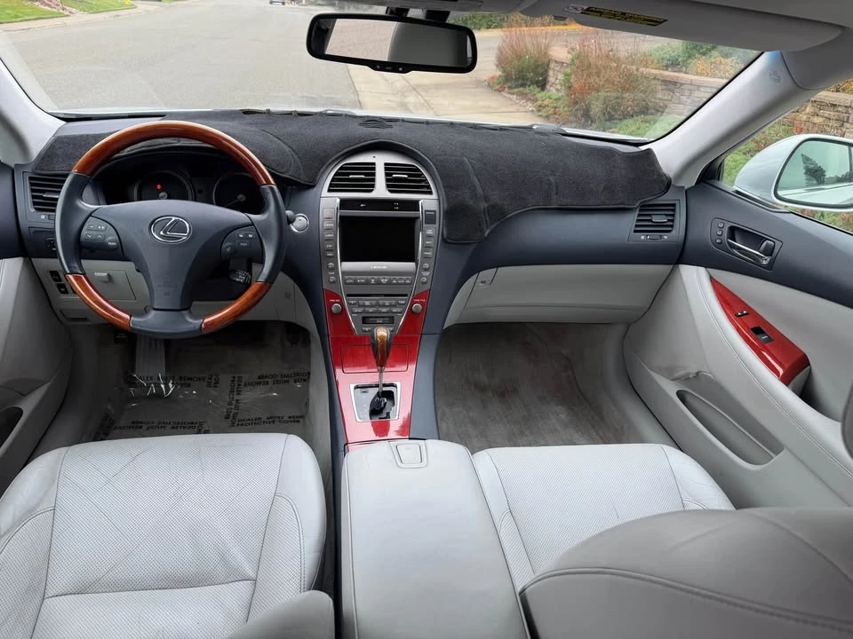 2007 Lexus ES 5th Gen - Image 19 of 20